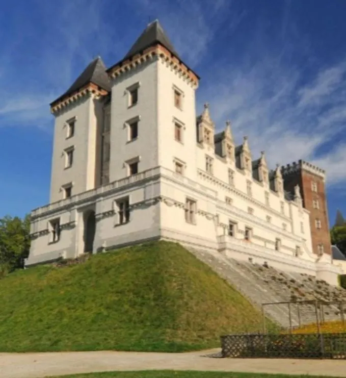 Evelyne Apartment Tarbes 0*,  France
