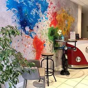 Hotel De L'avenue, Tarbes